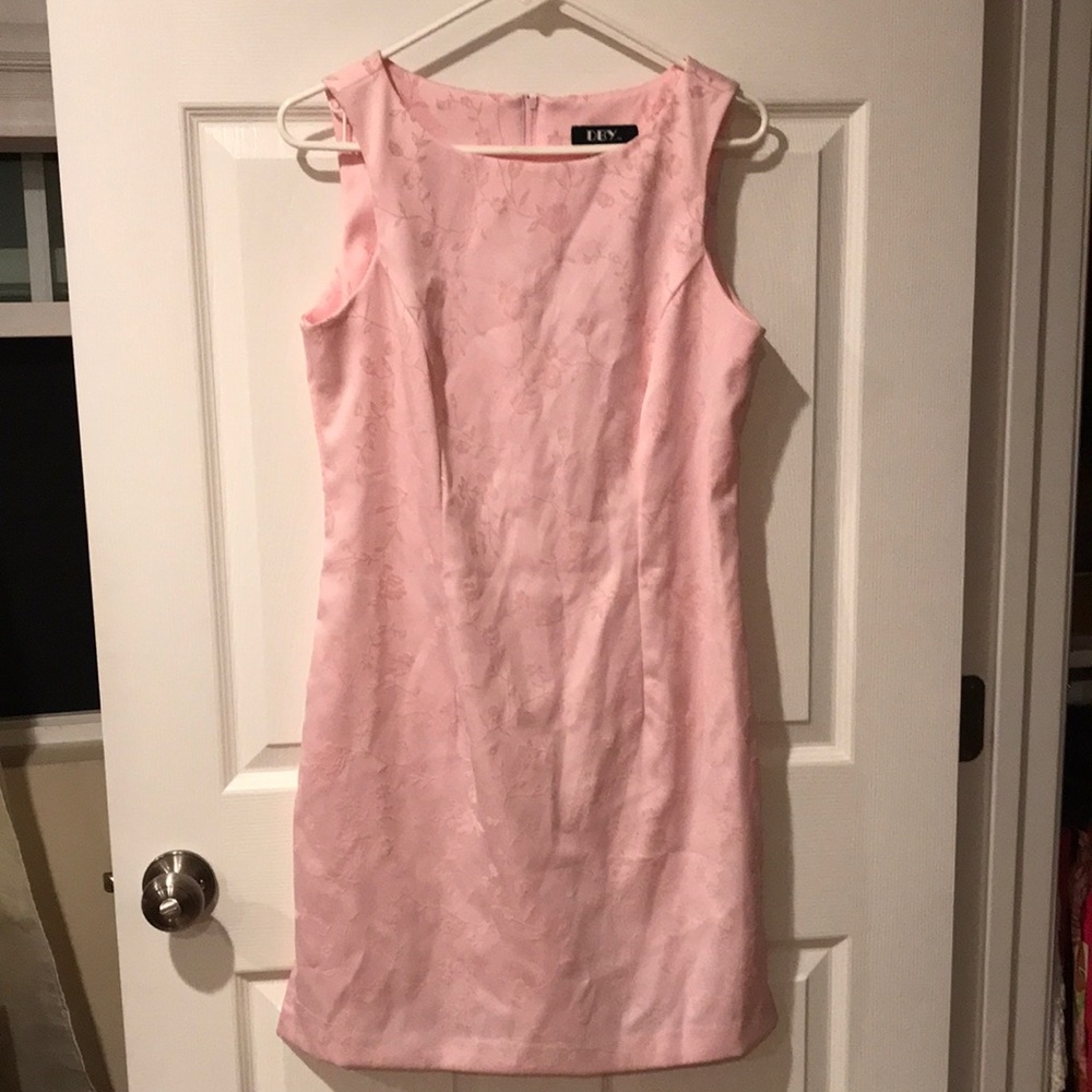 DBY Ltd. Light Pink Dress with Flower Design